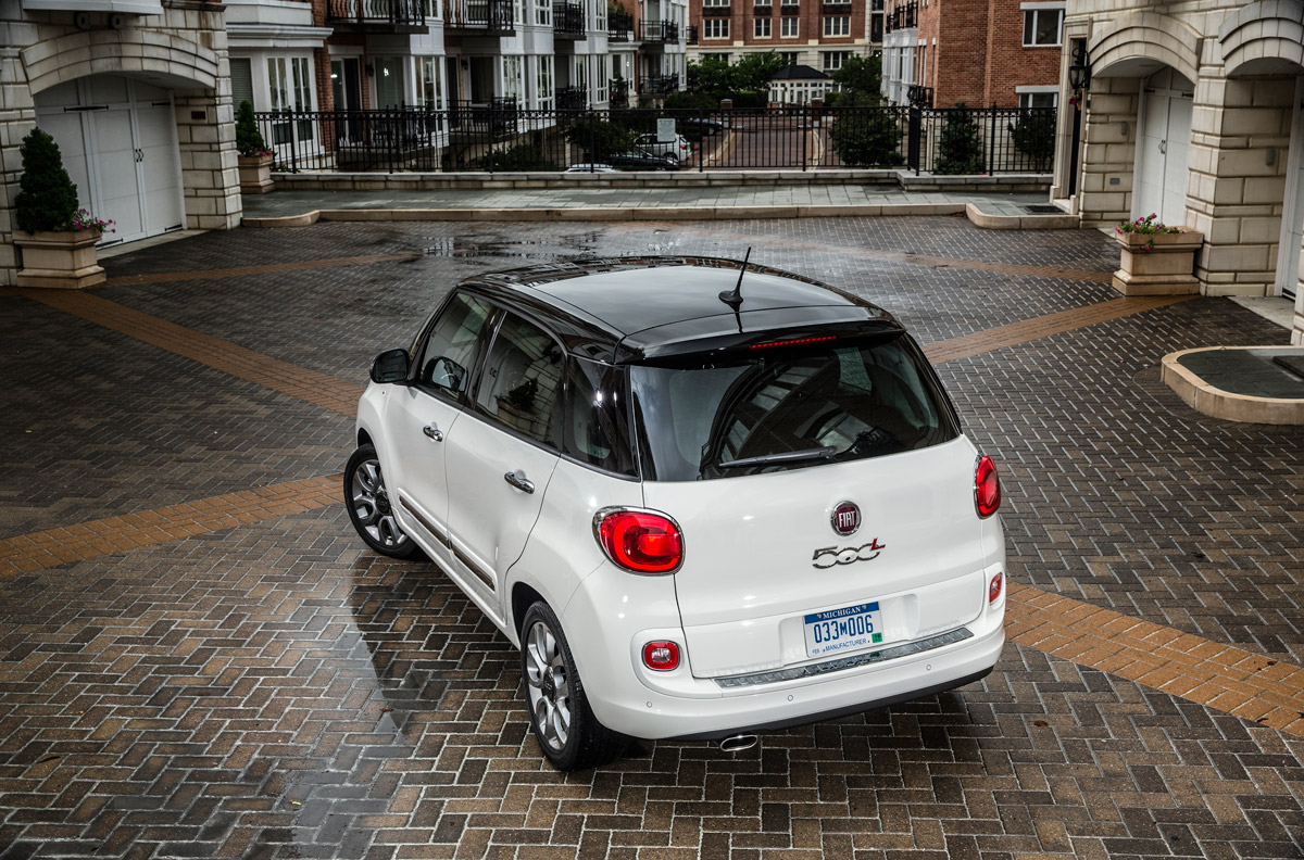 Fiat 500L 1.4 MultiAir 2014 rear static