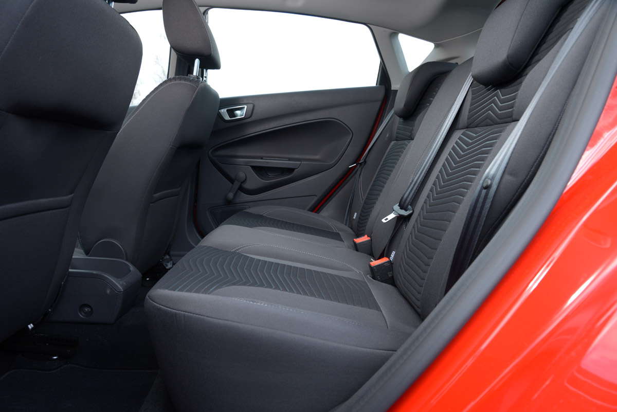 Ford Fiesta 1.0 80PS seats