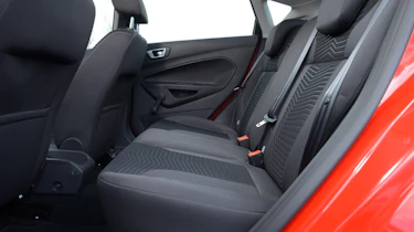 Ford Fiesta 1.0 80PS seats