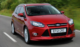 Ford Focus 1.6 EcoBoost Zetec S Estate front action