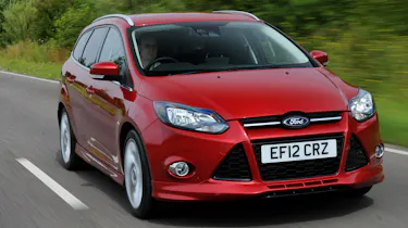 Ford Focus 1.6 EcoBoost Zetec S Estate front action