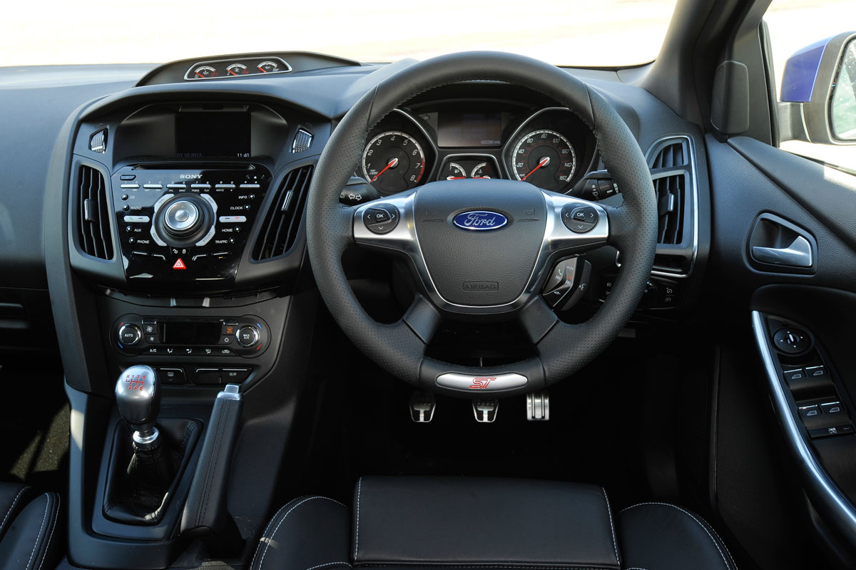 Ford Focus ST interior