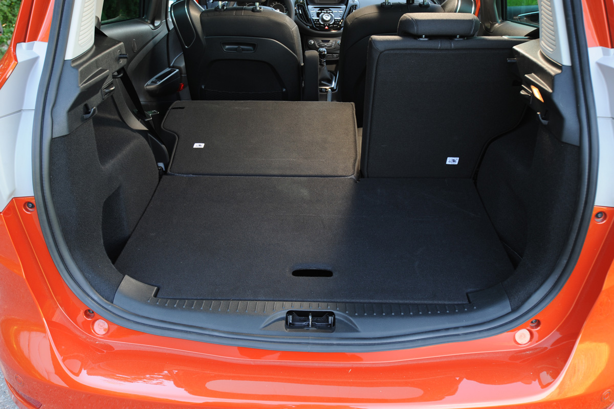 Ford B-MAX 1.6 TDCi Titanium boot