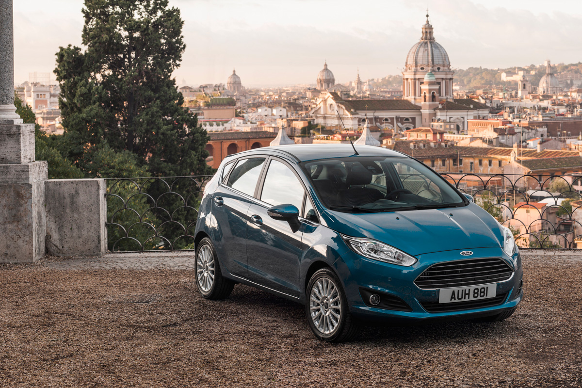 Ford Fiesta rear tracking