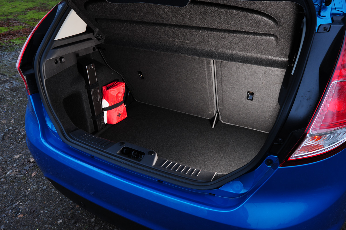 Ford Fiesta boot