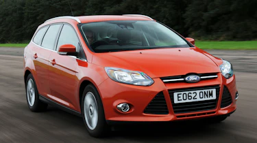 Ford Focus Estate front tracking