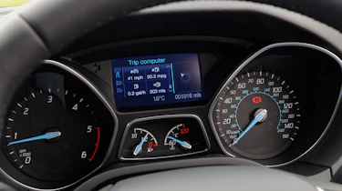 Ford Focus ECOnetic dials