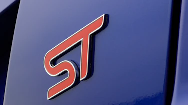 Ford Focus ST badge
