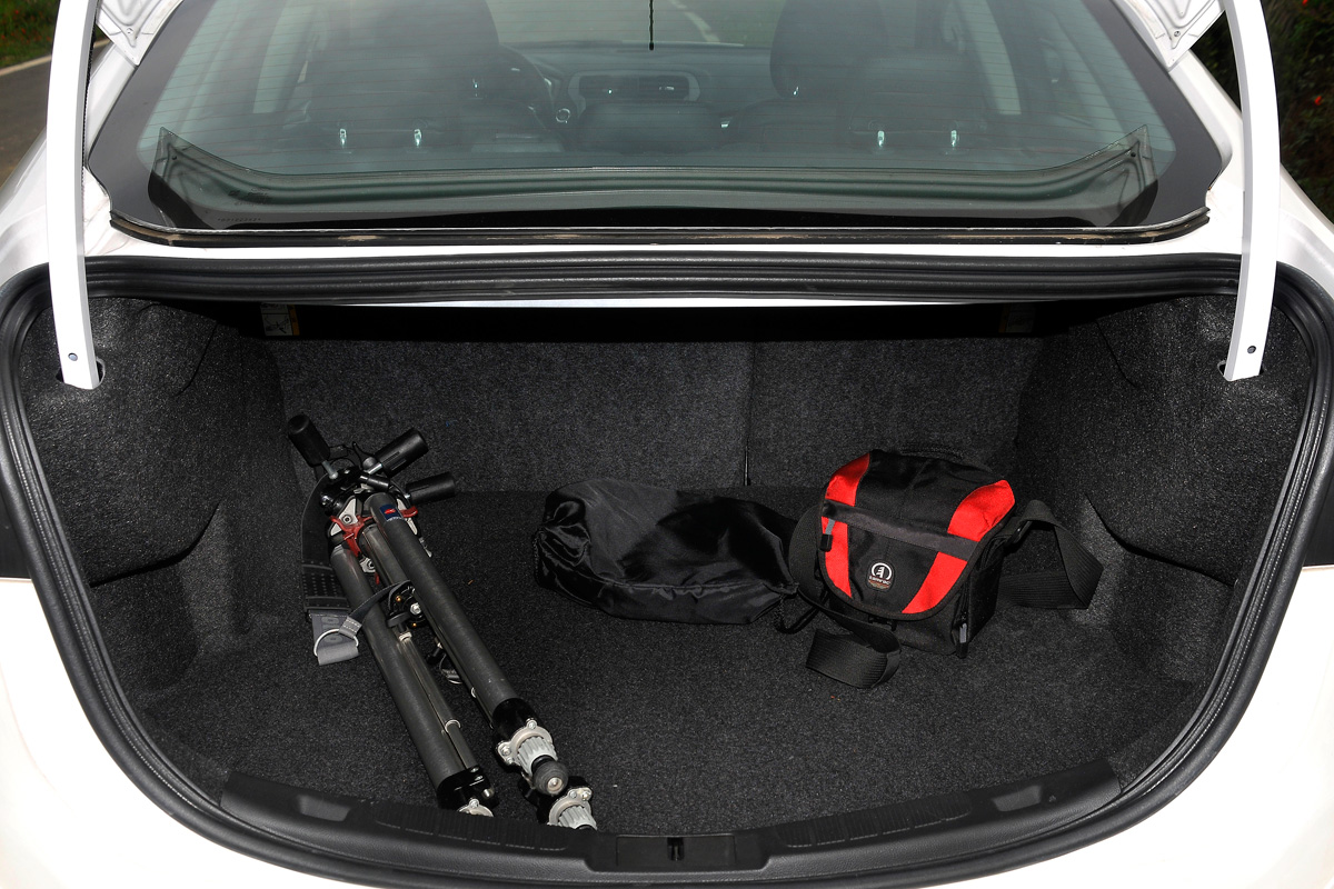 Ford Fusion 2.0 EcoBoost boot