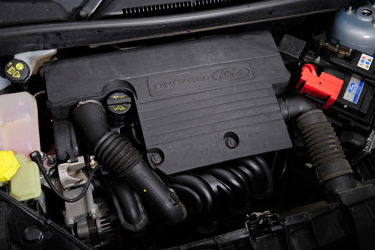 Ford Fusion engine 