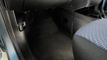 Ford Fusion leaks