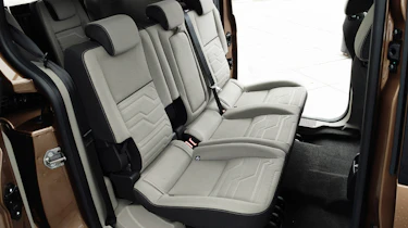Ford Grand Tourneo Connect 2013 rear bench