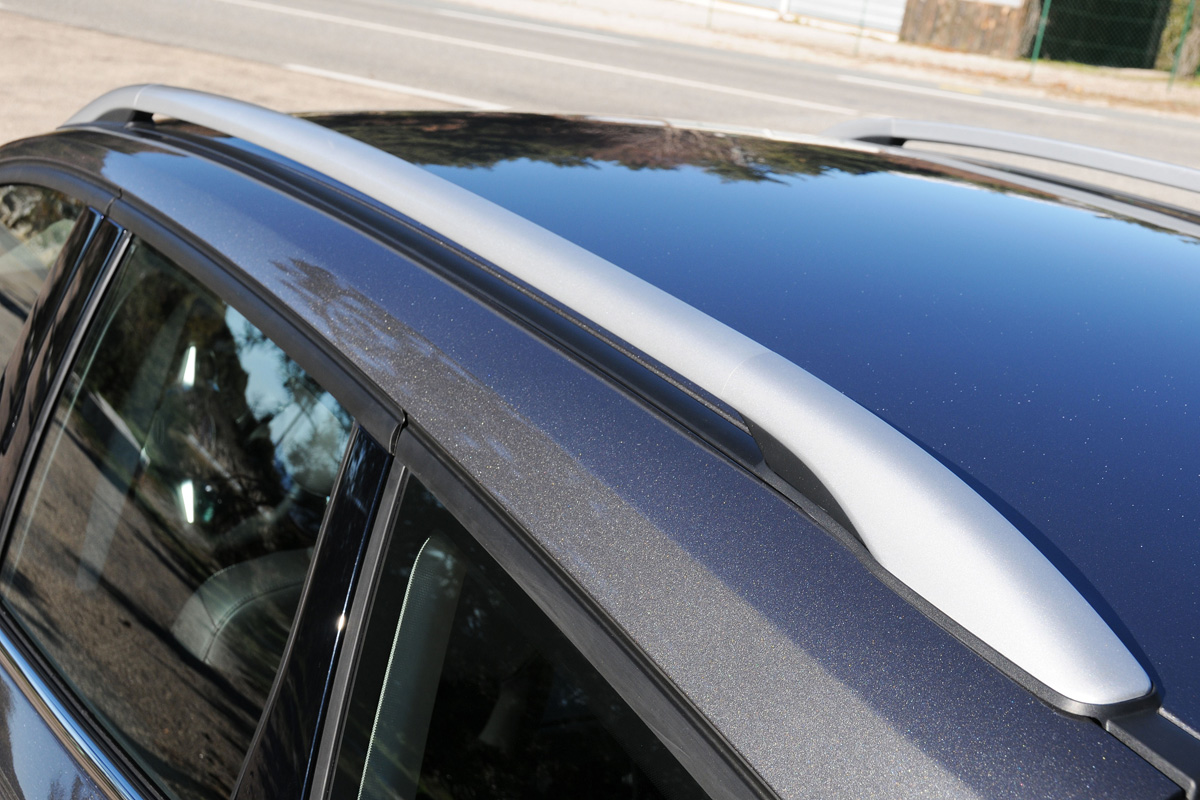 New Ford Kuga roof rails