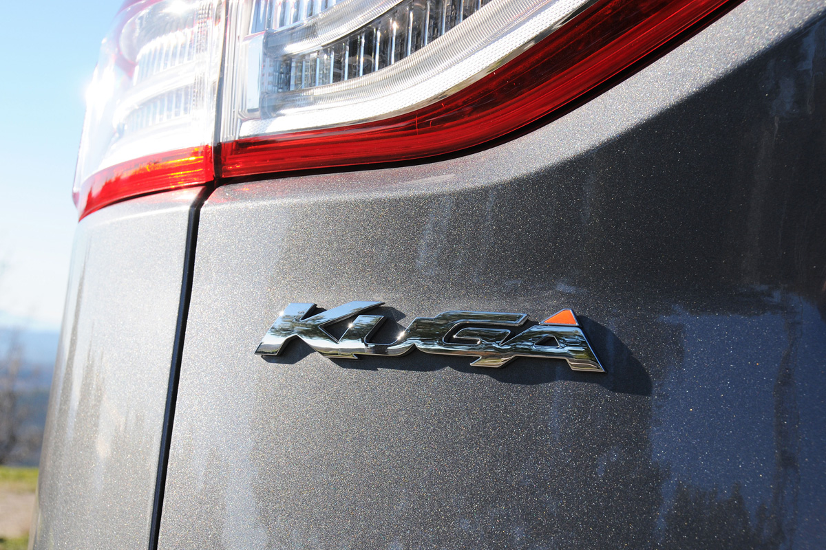 Ford Kuga badge