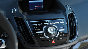 Ford Kuga centre console