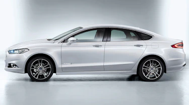 2013 Ford Mondeo hybrid side