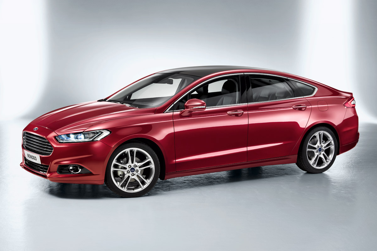 2013 Ford Mondeo side static