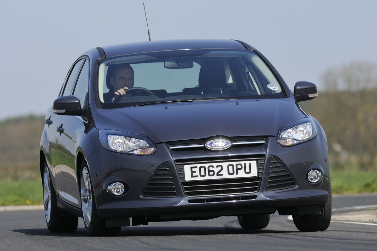 Ford Focus 1.0 Zetec EcoBoost rear action
