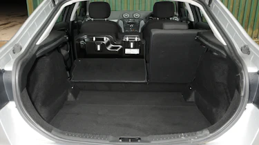 Ford Mondeo Graphite boot