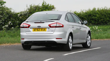 Ford Mondeo Graphite rear corner
