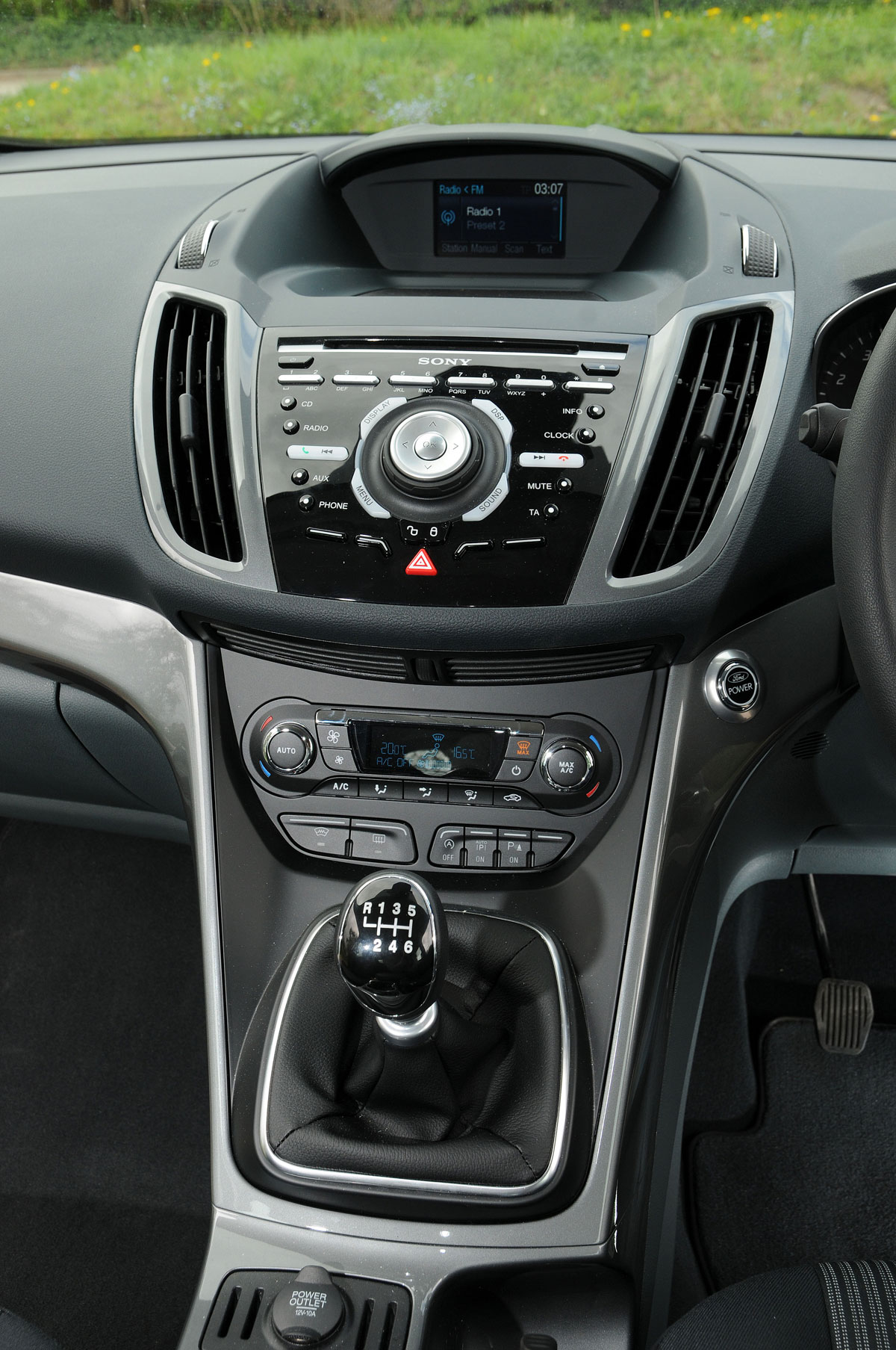 Ford Grand C-MAX centre console