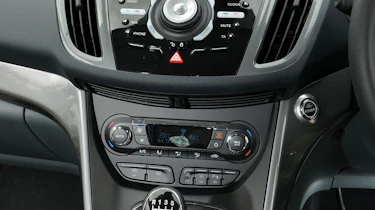 Ford Grand C-MAX centre console