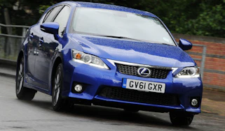 Lexus CT 200h front