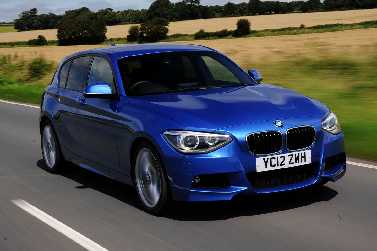 BMW 125i front track