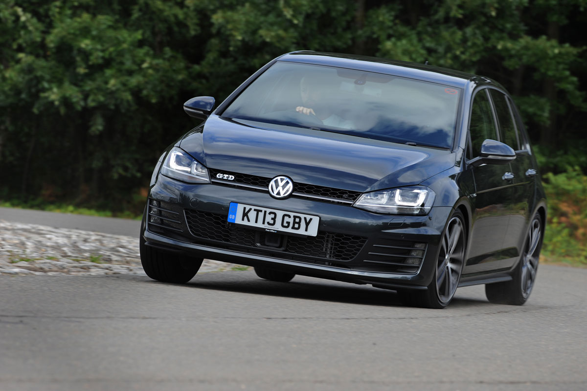 Volkswagen Golf GTD front cornering