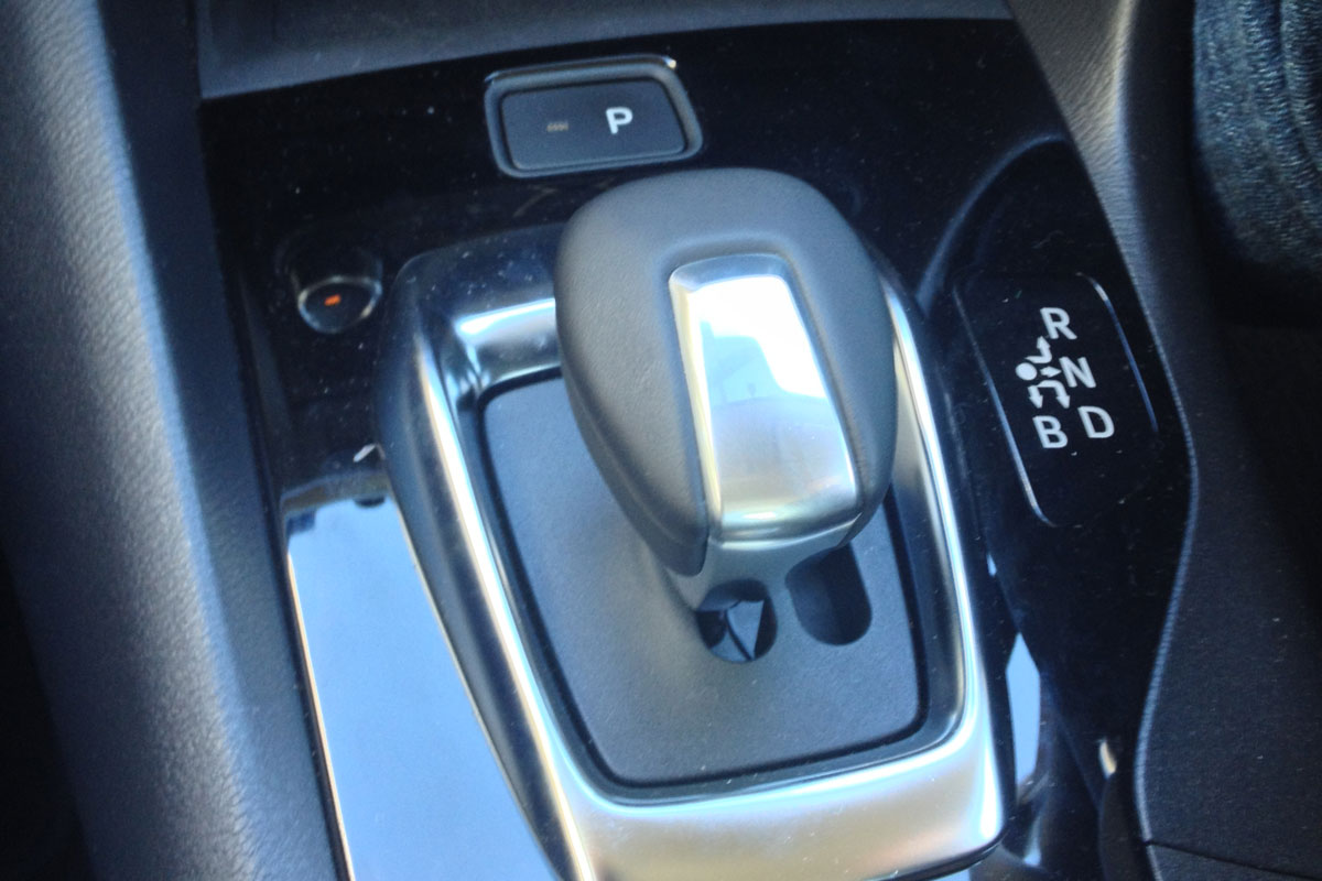 Mazda 3 Hybrid gear selector
