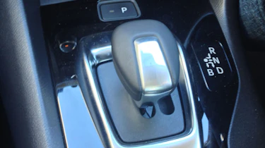 Mazda 3 Hybrid gear selector