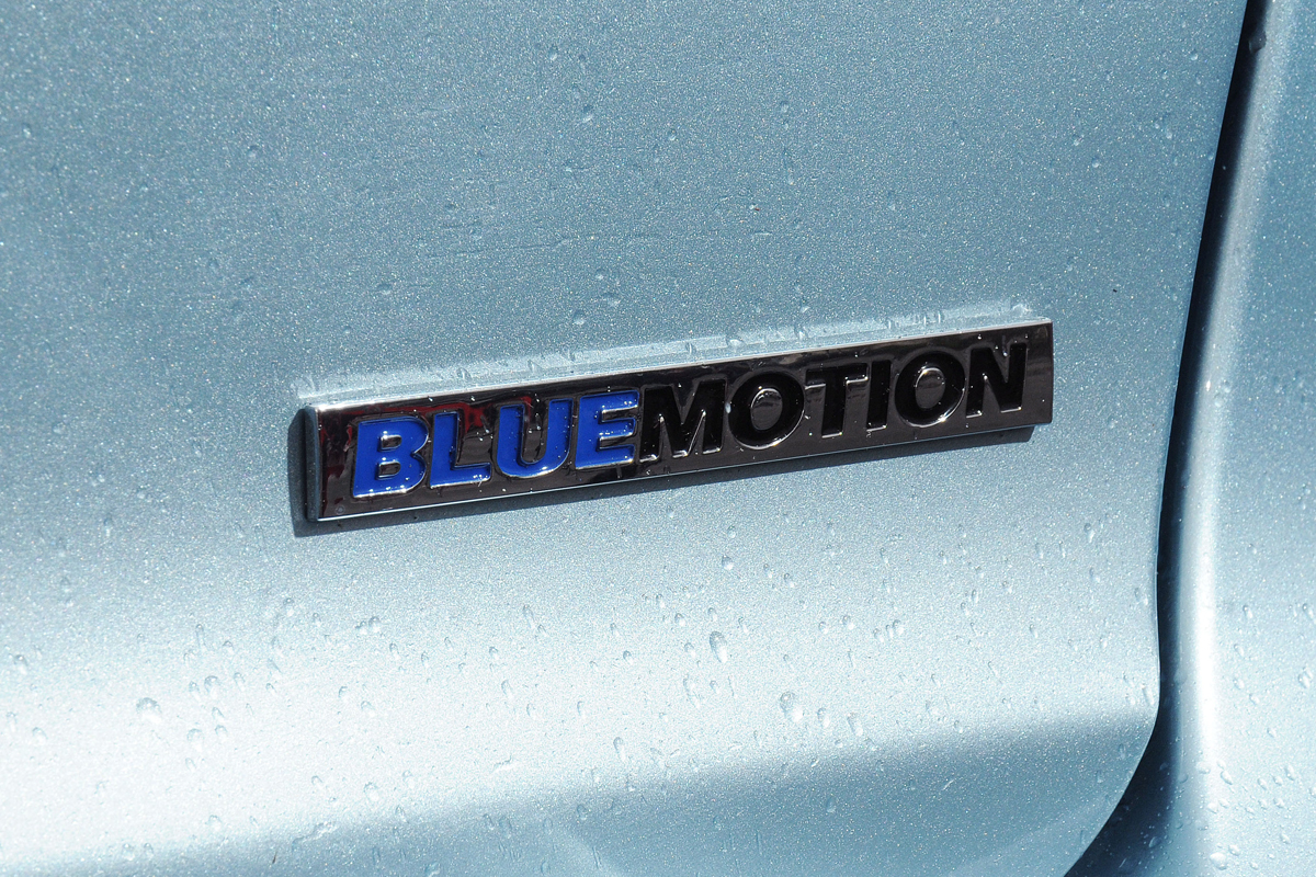 Volkswagen Golf BlueMotion badge