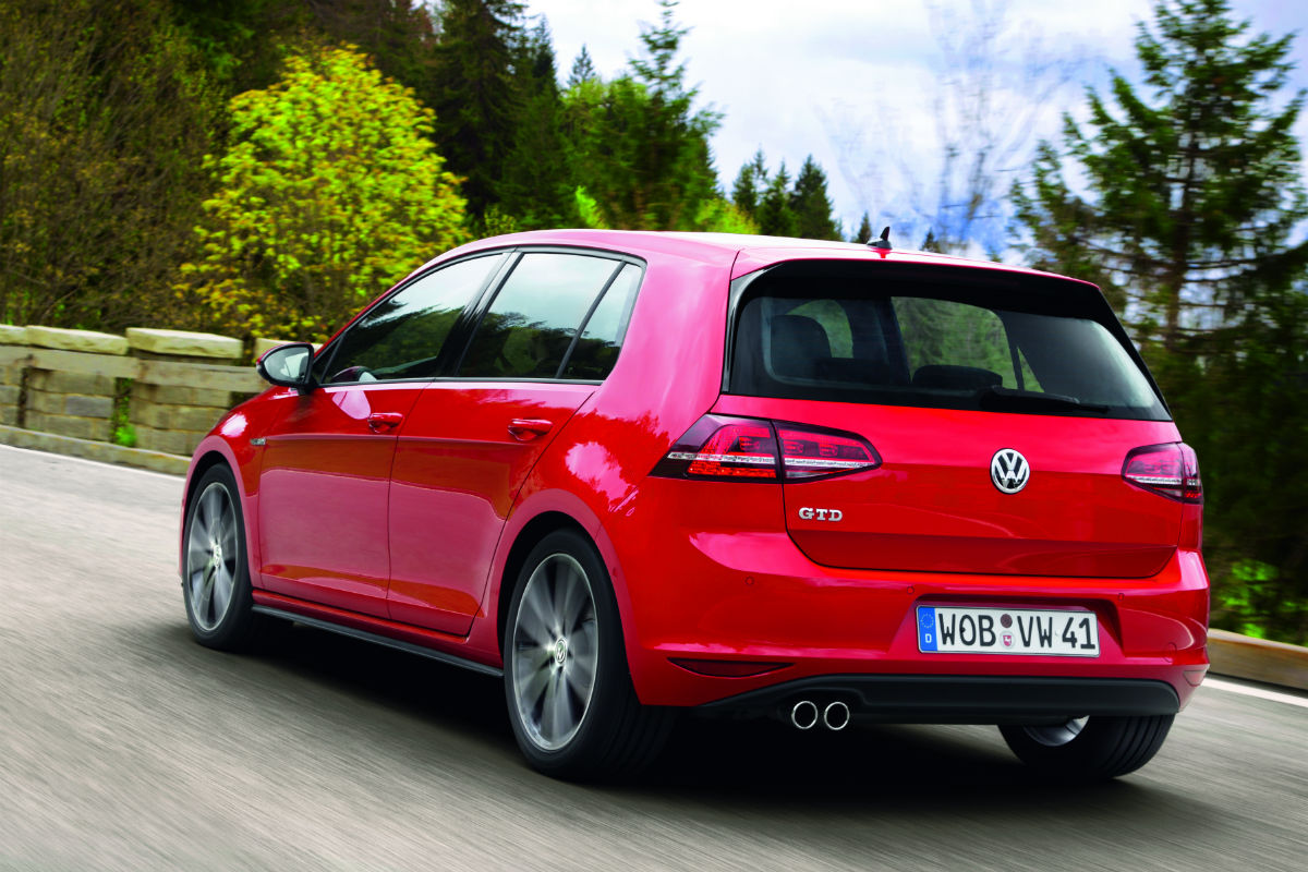 New Golf GTD rear tracking