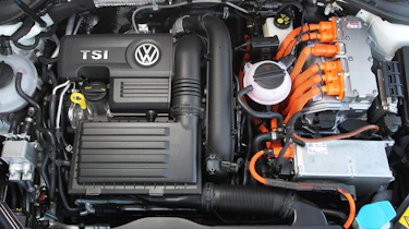 Volkswagen Golf GTE 2014 engine