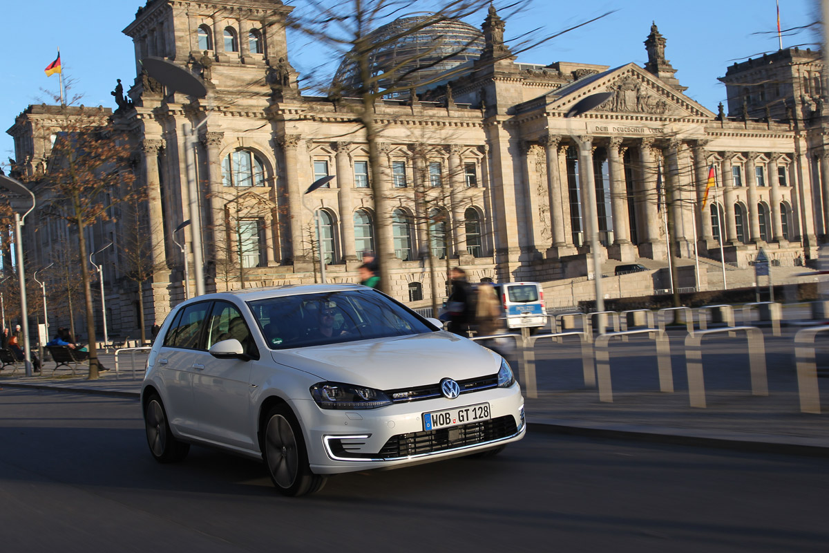 Volkswagen Golf GTE 2014 fornt