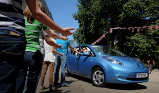Nissan Leaf front
