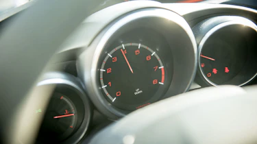 Honda Civic Type R 2015 dials
