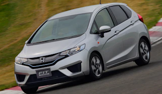 New Honda Jazz Hybrid front three quarters