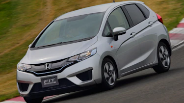 New Honda Jazz Hybrid front three quarters