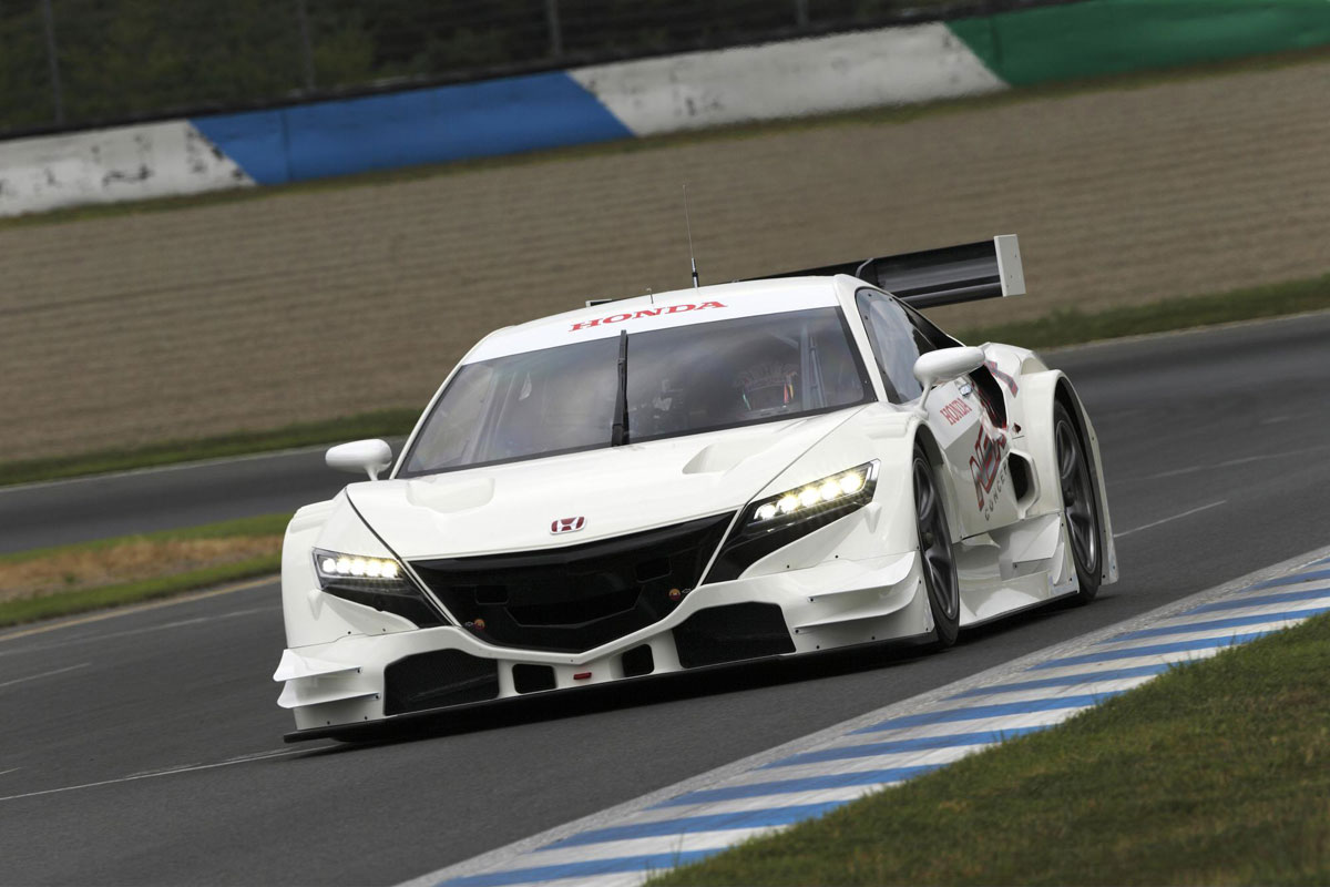 Honda NSX Concept-GT corner