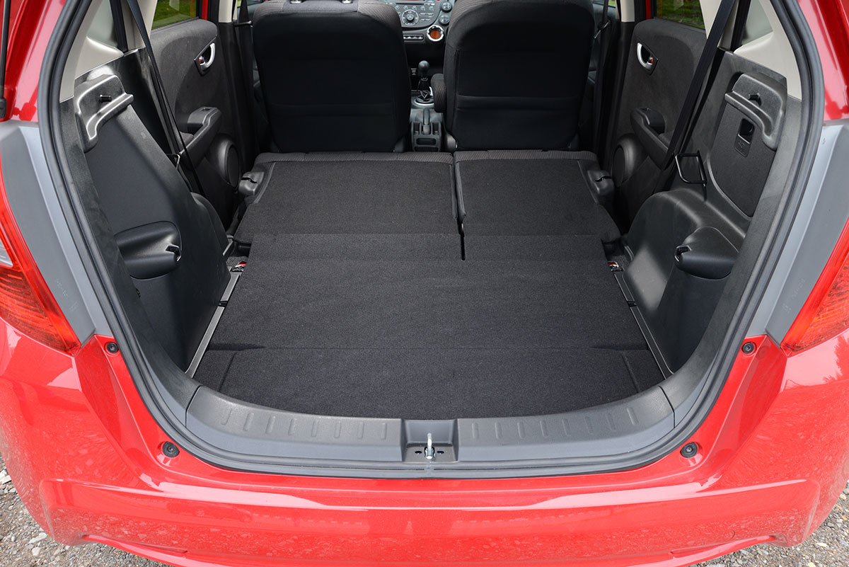 Honda Jazz 1.4 ES Plus boot2