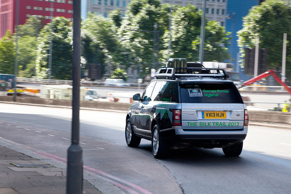 Range Rover Hybrid 12