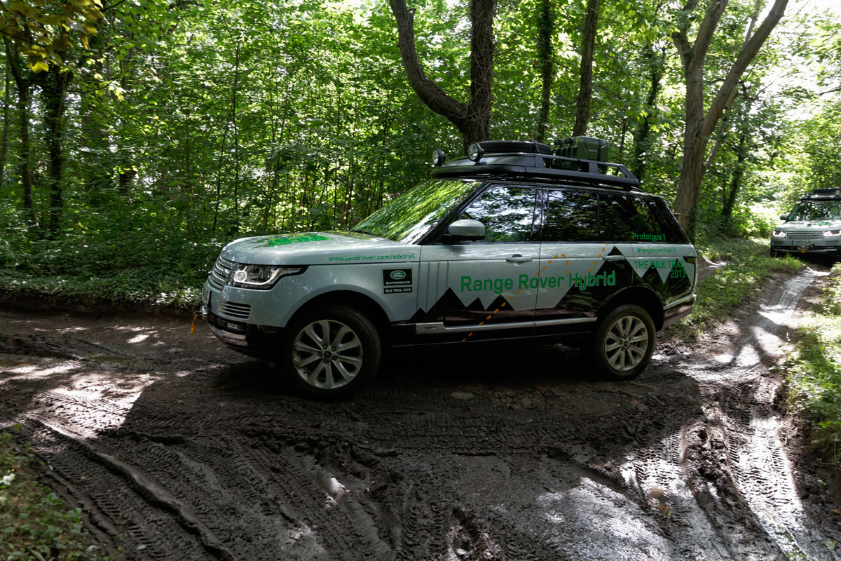 Range Rover Hybrid 8