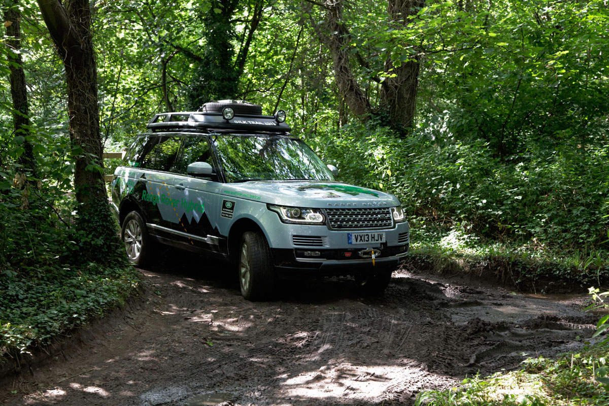 Range Rover Hybrid 7