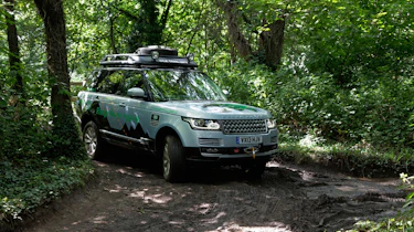 Range Rover Hybrid 7