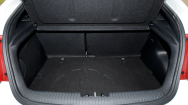 Hyundai Veloster Turbo boot