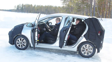 Hyundai i10 doors open