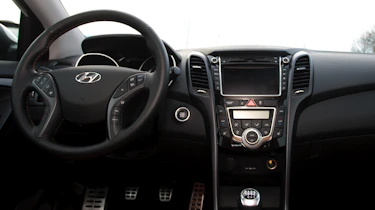 Hyundai i30 3dr interior