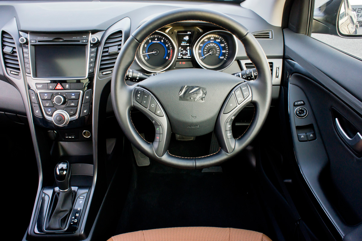 Hyundai i30 3dr prototype interior