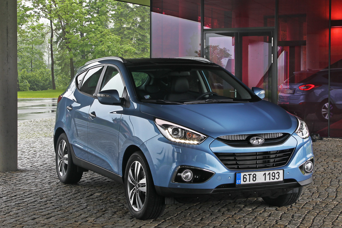 Hyundai ix35 Premium SE front